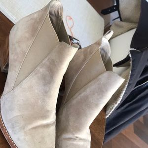solsana Shoes - SOLSANA Tan Suede Booties solsana Shoes - SOLSANA Tan Suede Booties